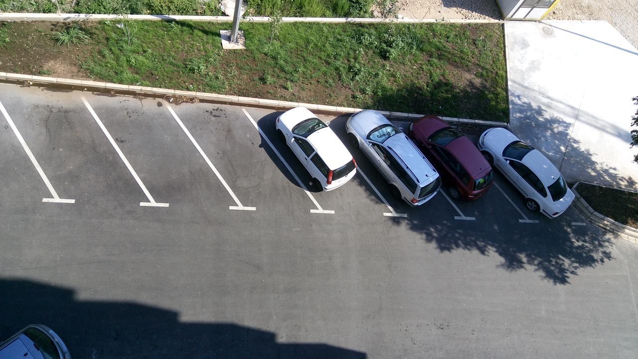 Apartman Τρέμπινιε Εξωτερικό φωτογραφία